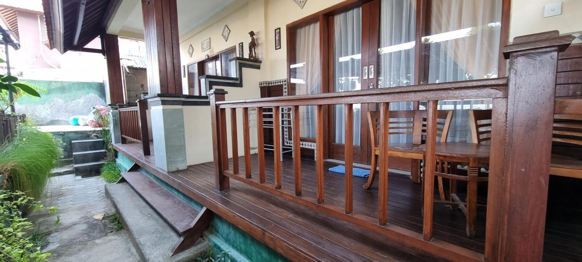 Lembongan Made Inn Nusa Lembongan Dış mekan fotoğraf