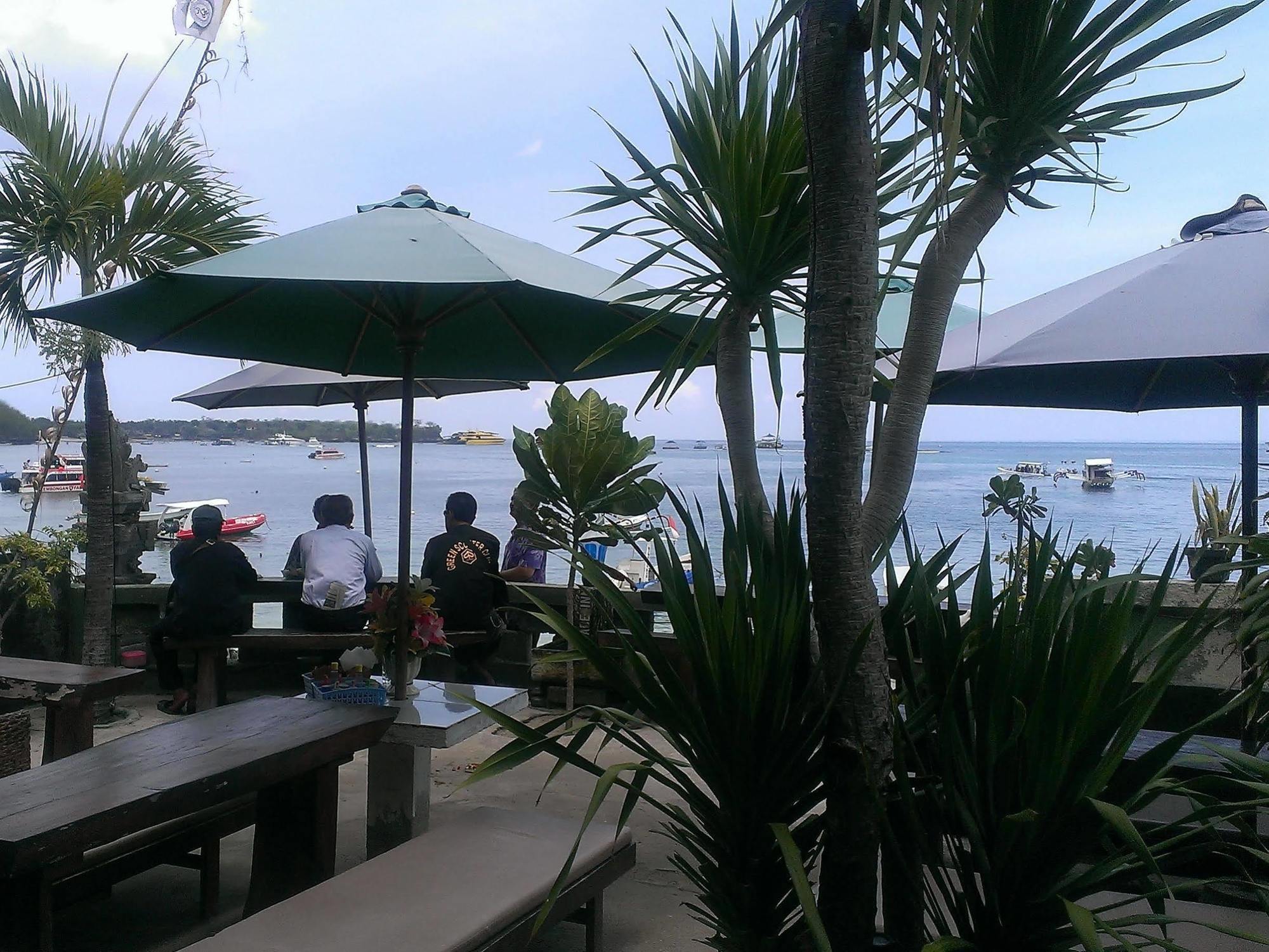 Lembongan Made Inn Nusa Lembongan Dış mekan fotoğraf