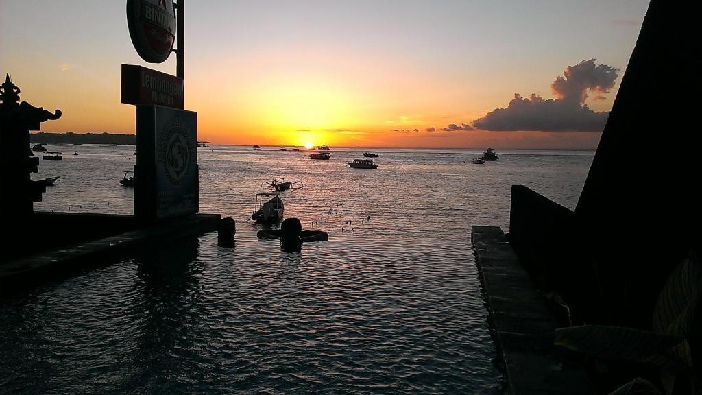 Lembongan Made Inn Nusa Lembongan Dış mekan fotoğraf